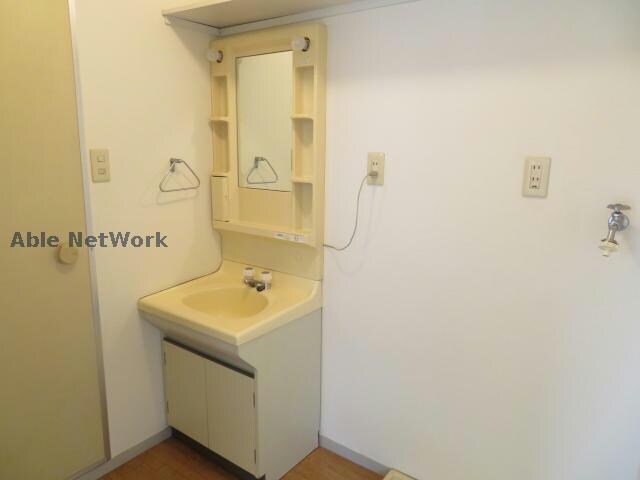  プレジール坂口Ａ棟