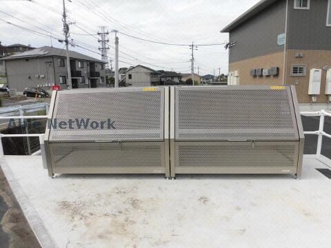 ｺﾞﾐ置場 コンフォーティア三城