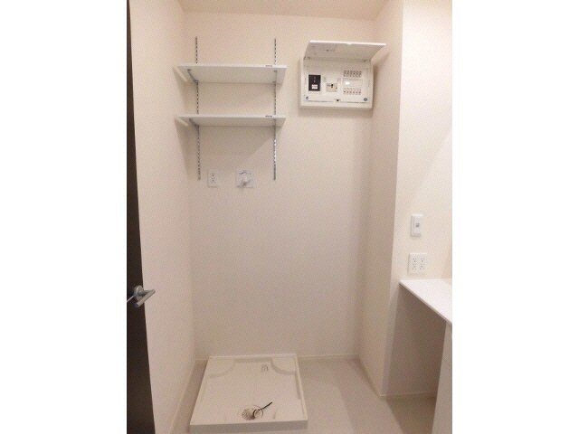 洗濯機置場 コンフォーティア三城