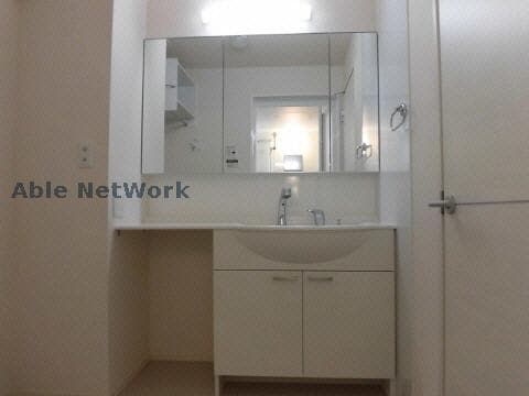 洗面 ヴェルシャトレー古賀島