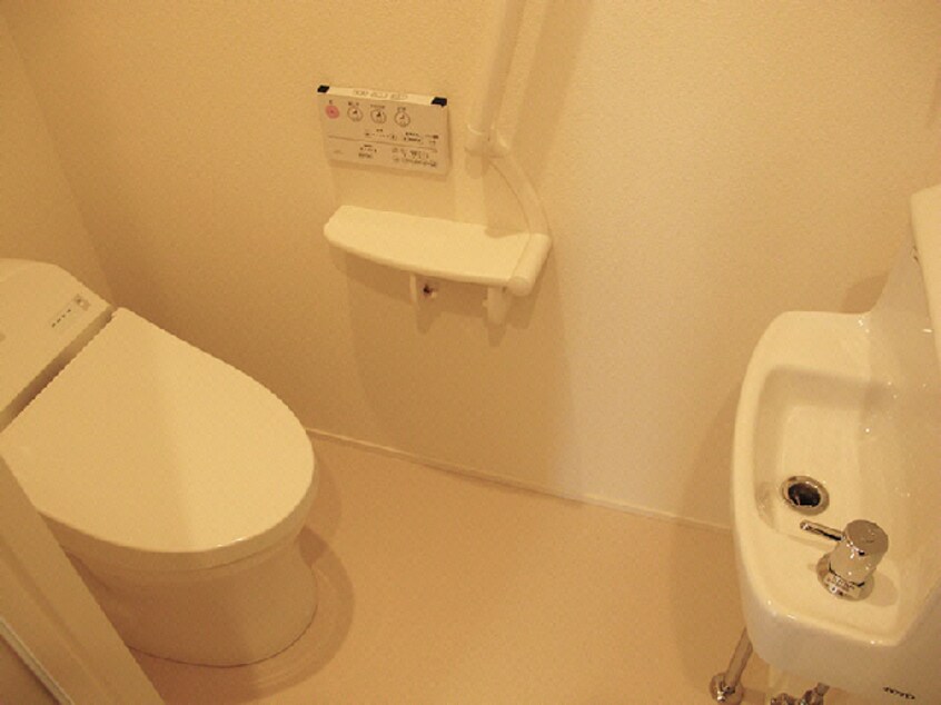 トイレ シャーメゾンＫＴⅡ