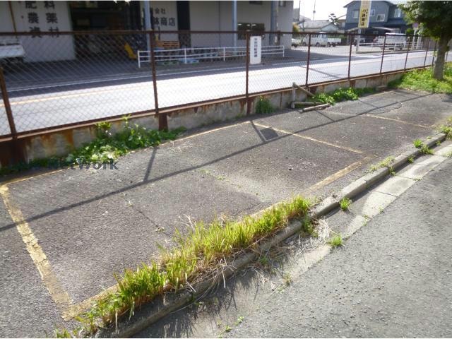 来客用駐車場 ビレッジハウス寿古3号棟