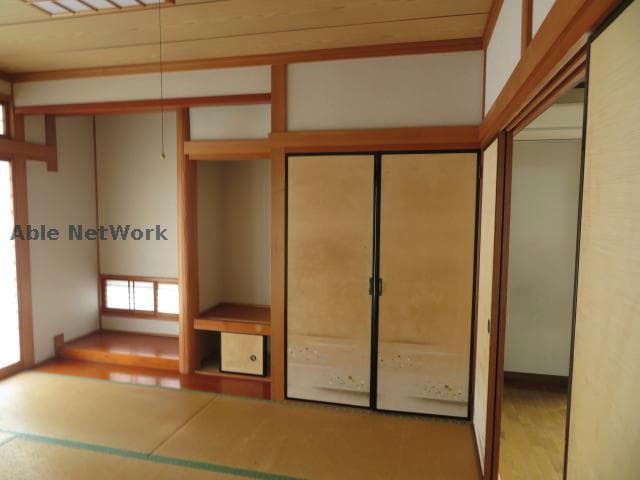  宮小路2丁目戸建