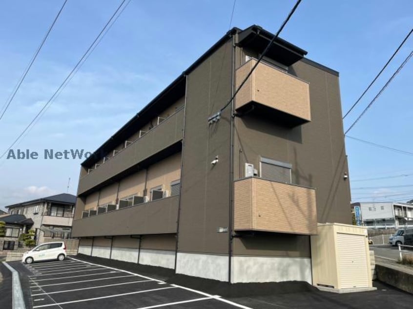  デ・クメール久原