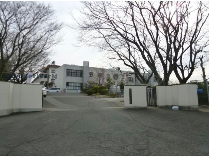 大村市立桜が原中学校(中学校/中等教育学校)まで288m ホームズ原口