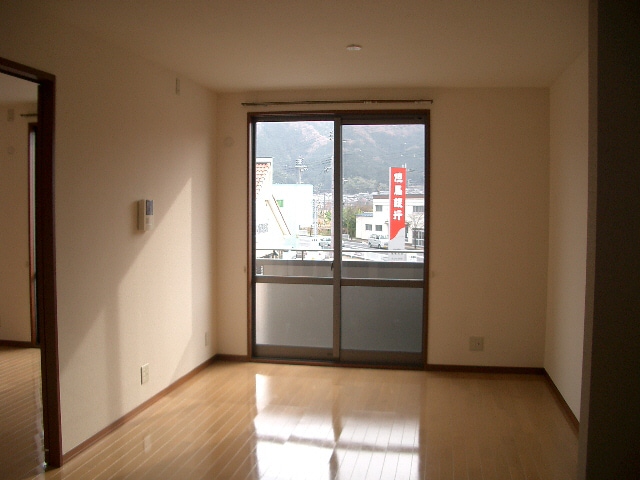  ラフォーレ柏原Ａ