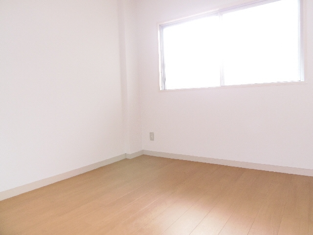  ハーモニーコート石生