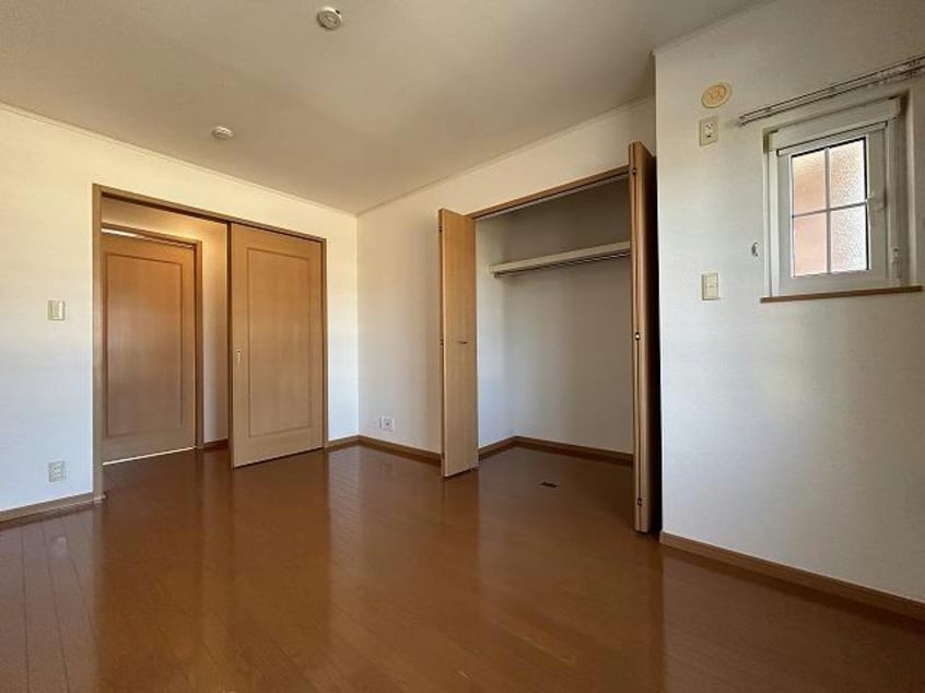  ベルファミーユⅡ　5番館