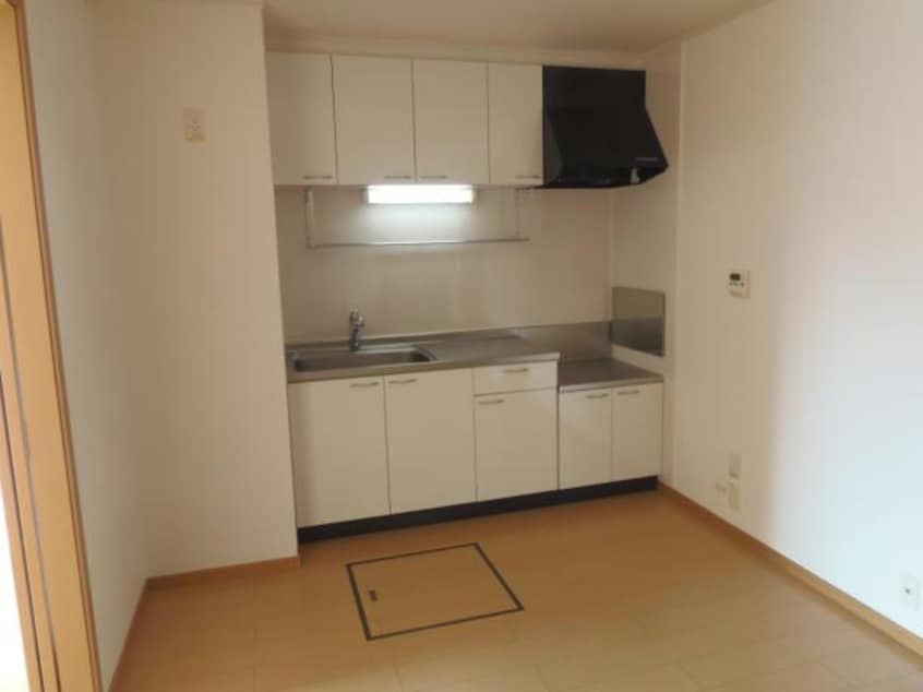  ポライトリー　ガーデンＢ棟