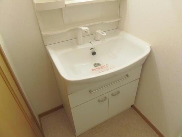  ポライトリー　ガーデンＢ棟