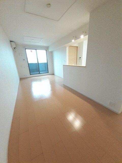  シュトラール　ドリット