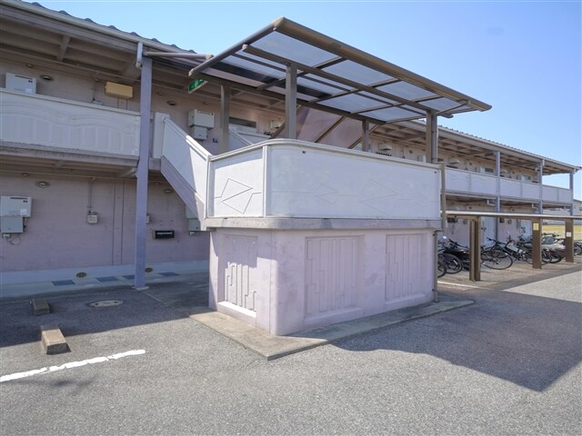 エントランス SUN.SMILE