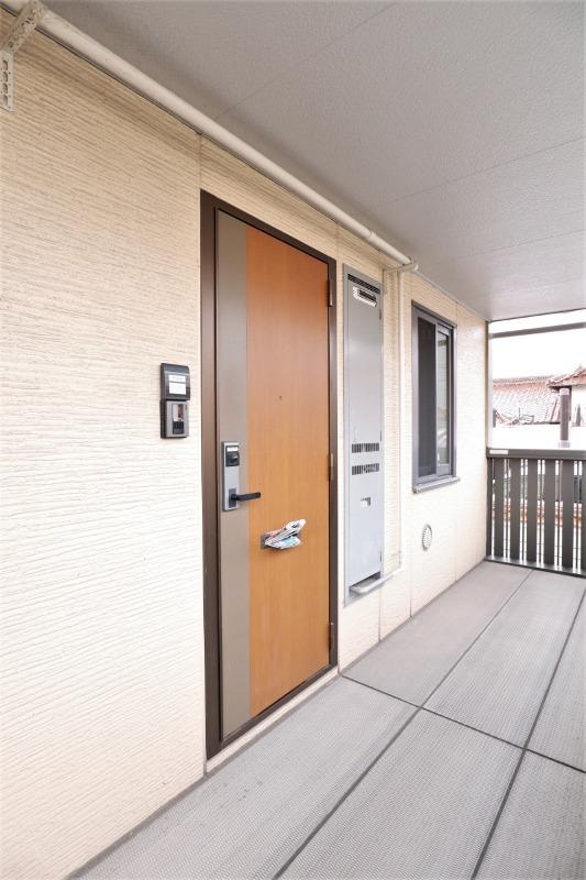 玄関 グランソーレ