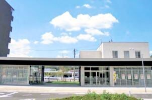 広島県信用組合 東広島支店(銀行)まで962m Suzzarra