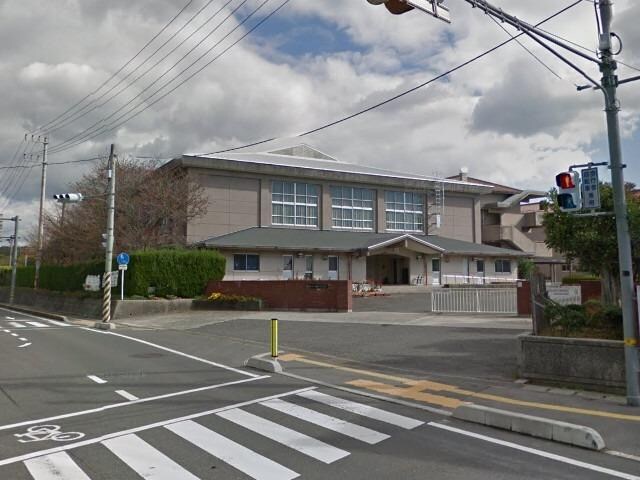東広島市立磯松中学校(中学校/中等教育学校)まで1287m カーサアルカディア