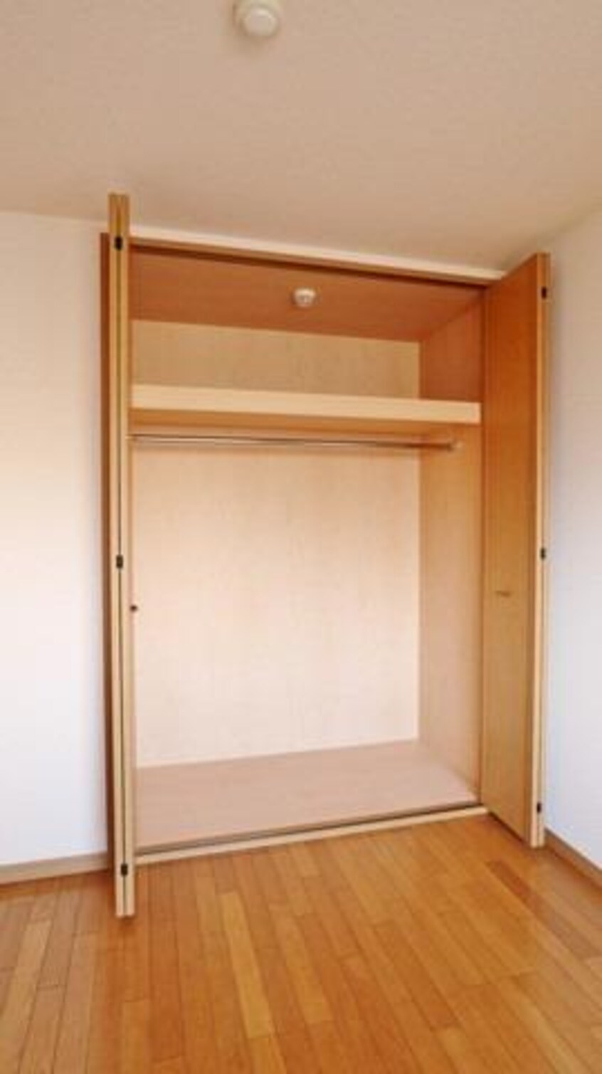 洋室収納 サンフィオーレ　Ａ