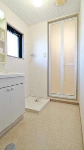 洗面脱衣スペース サンフィオーレ　Ａ