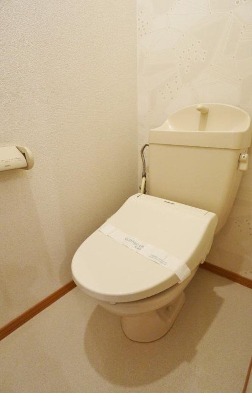 トイレ クレール友松
