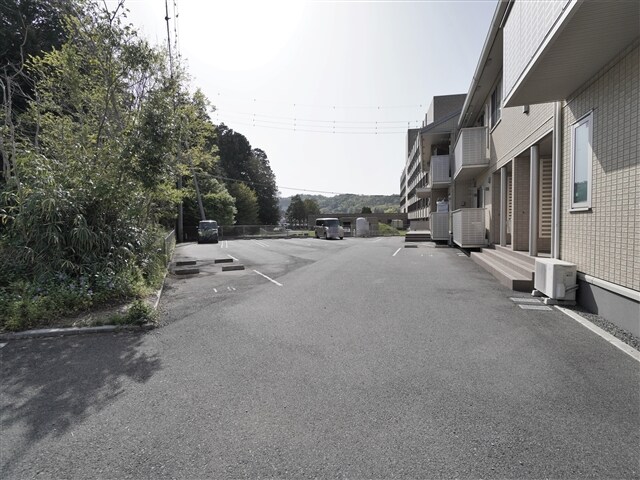 駐車場 メゾンヴァンベール