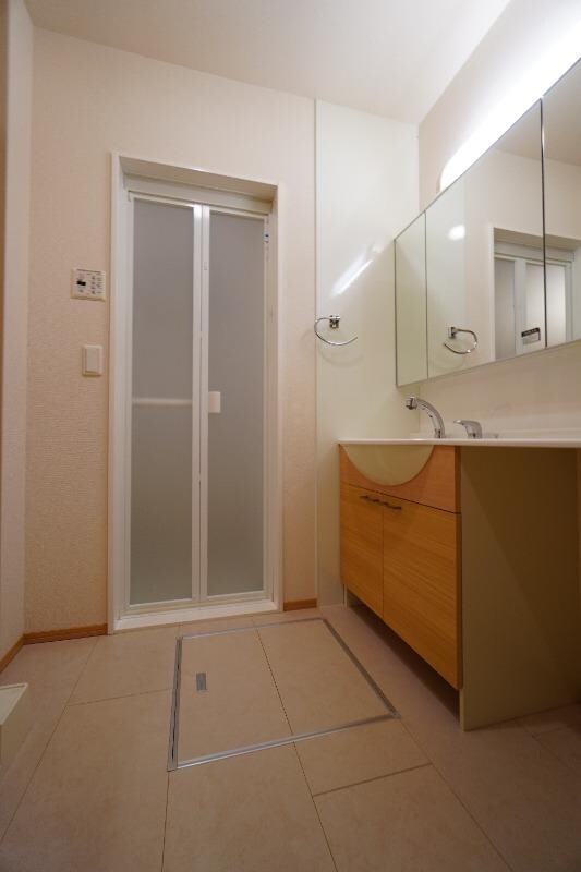 洗面脱衣スペース セントラルタウンコート　Ａ棟