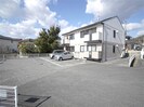 ハイツスリーバレーの外観
