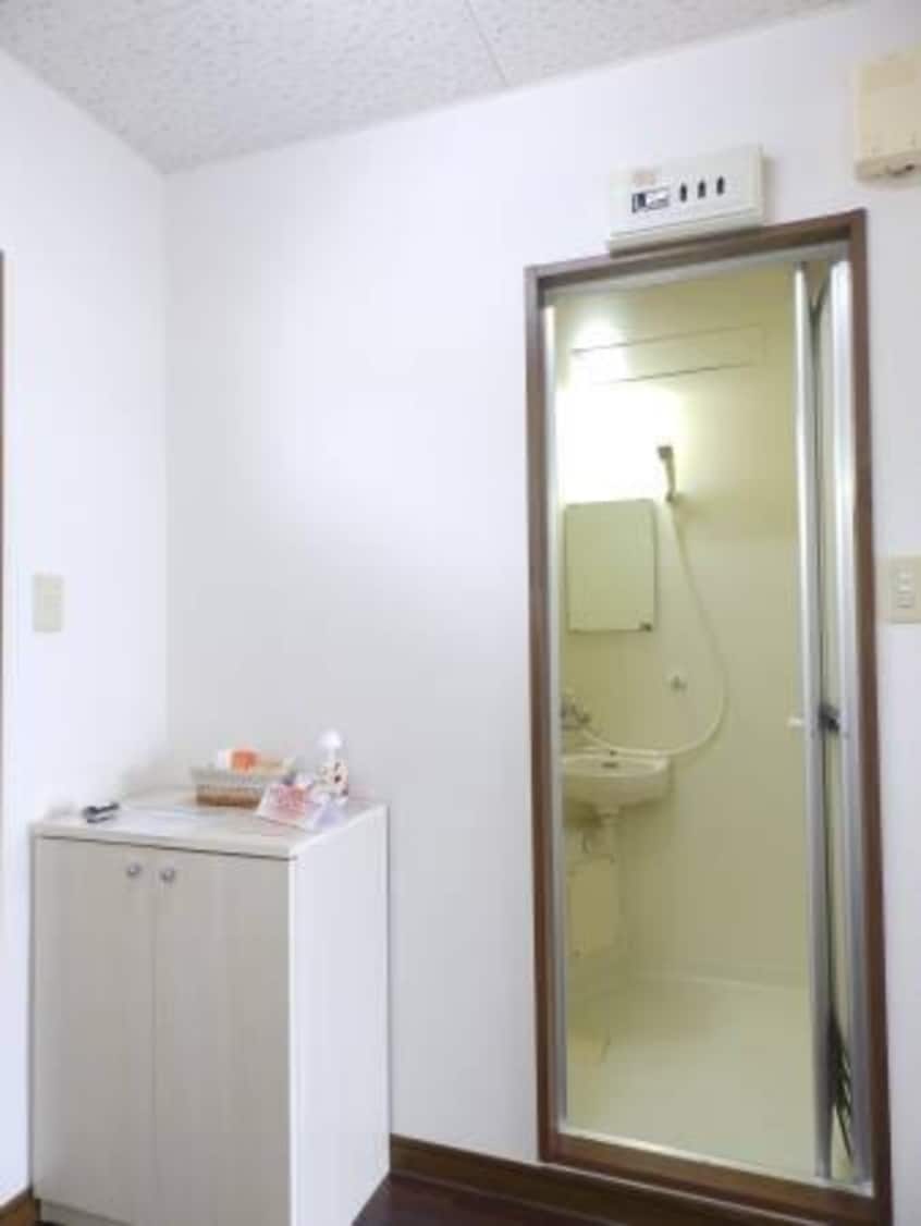 玄関 ヤングユーカリＡ