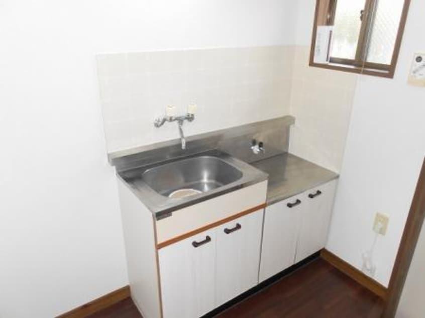 キッチン ヤングユーカリＡ