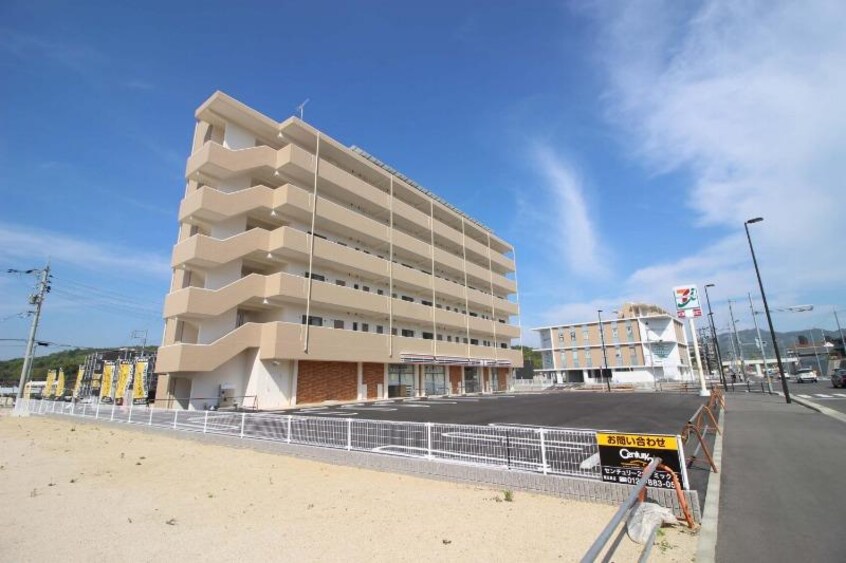 セブン-イレブン 東広島西条寺家駅前店(コンビニ)まで71m 寺家駅前レジデンスＩＣＺ