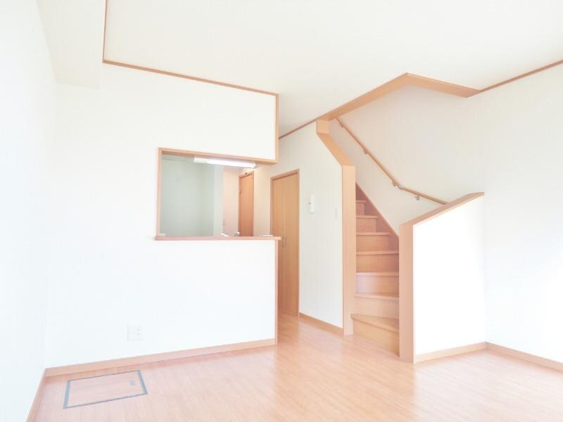 リビング シャレーコーセイ　壱番館