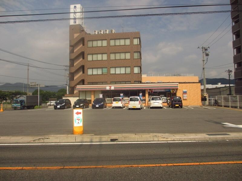 セブン-イレブン 東広島西条中央４丁目店(コンビニ)まで489m イミソーレ