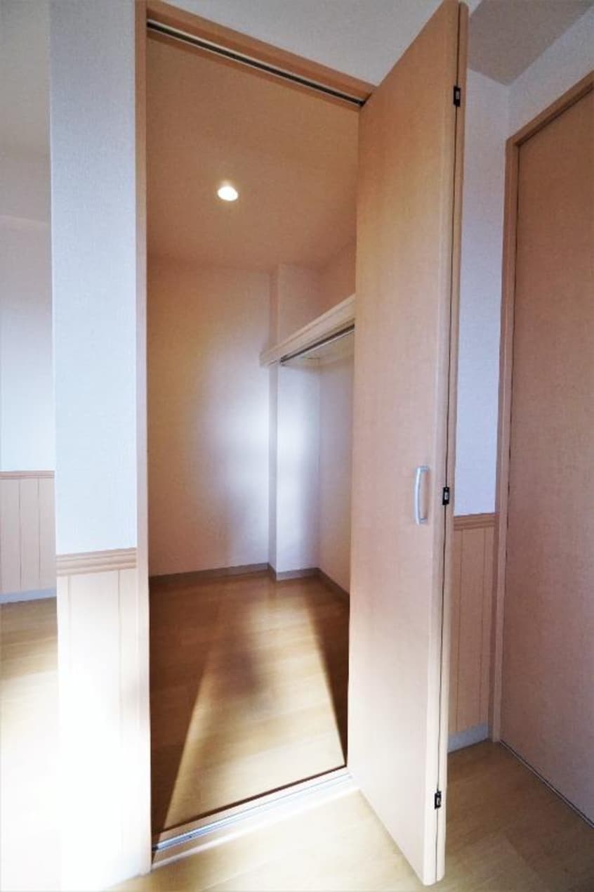 ウォークインクローゼット ジュリアス