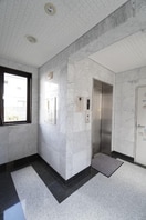 エレベーター ロザージュ朝日町