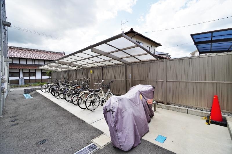 駐輪場 ハイアークＥ