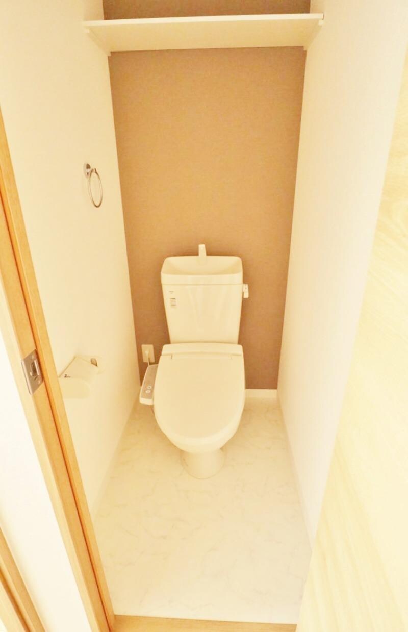 トイレ フラワーウッド寺家駅前Ｂ