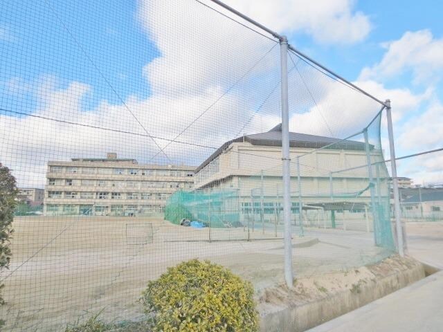 東広島市立 西条中学校(中学校/中等教育学校)まで953m ヴィラさだいわ　Ｂ