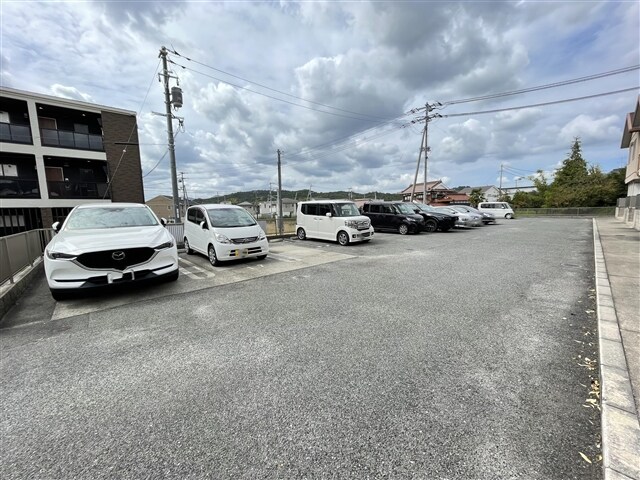 駐車場 パッサーレ　壱番館