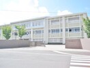 東広島市立中央中学校(中学校/中等教育学校)まで1516m ハピネス西条　Ａ棟