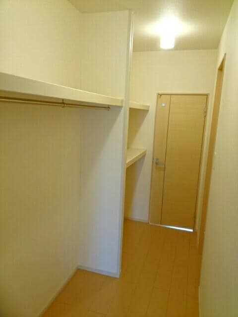  メゾン　クロベルビュー　Ｂ