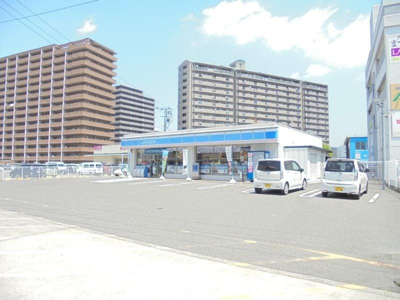 ローソン 西条御条店(コンビニ)まで440m にっしょくビル