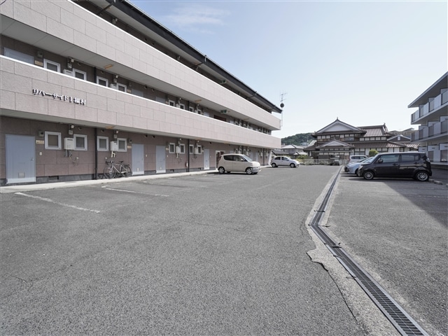 駐車場 リバーサイド福村　I