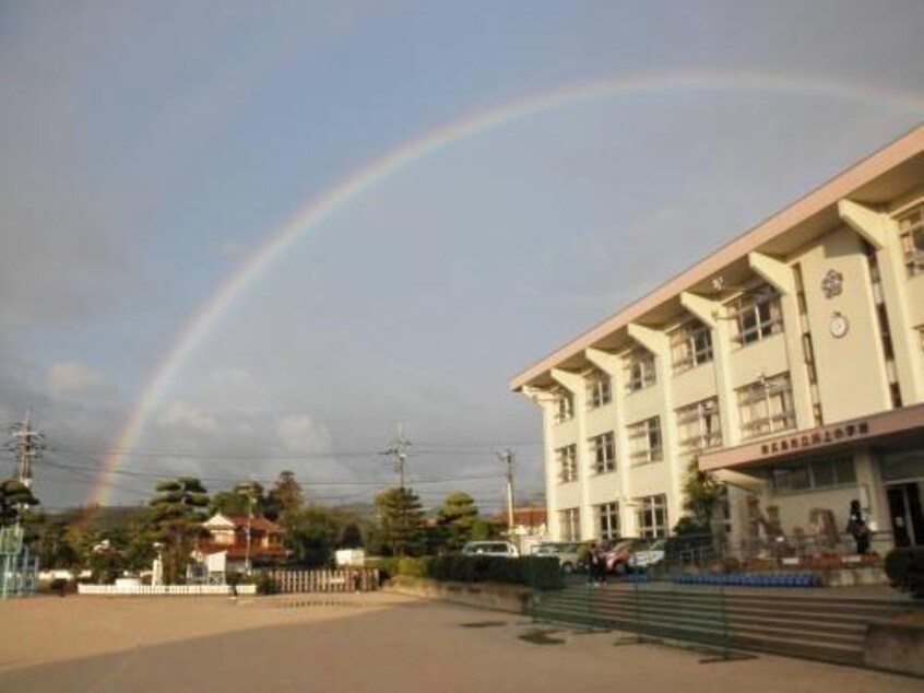 東広島市立　川上小学校(小学校)まで600m D-roomマスヤ