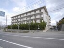 脇坂マンションの外観