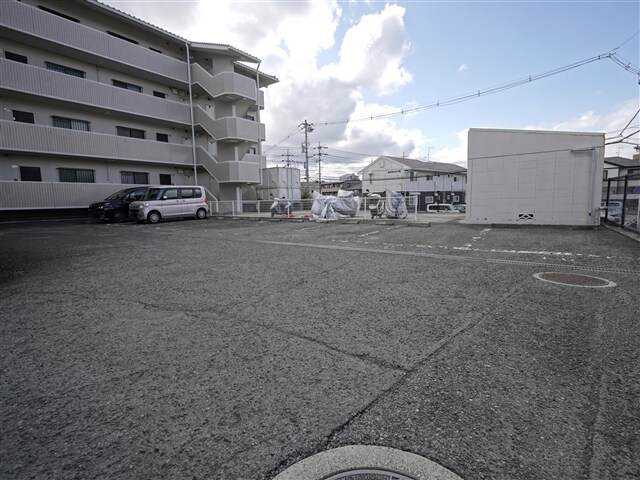 駐車場 脇坂マンション