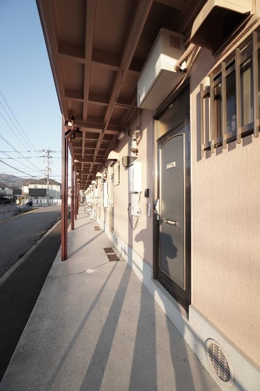 玄関通路スペース 島崎コーポＢ