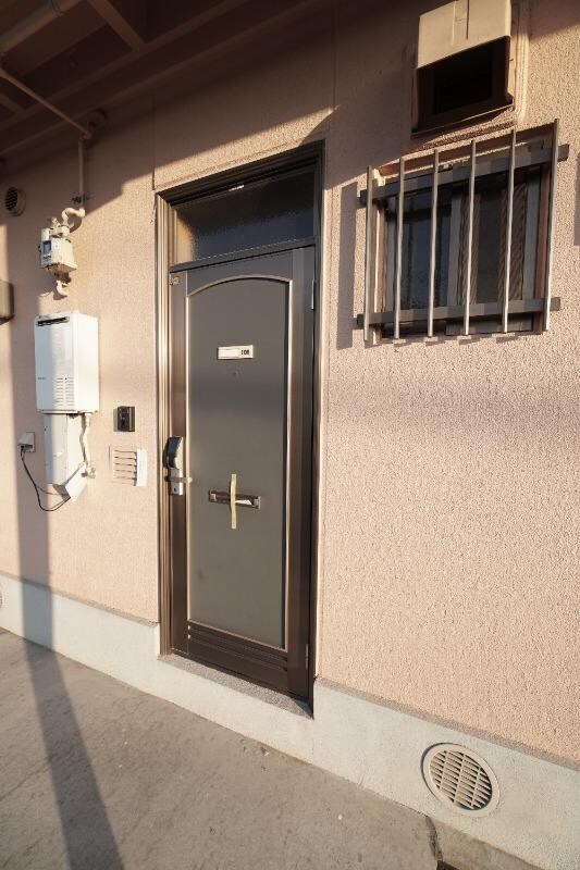 玄関 島崎コーポＢ