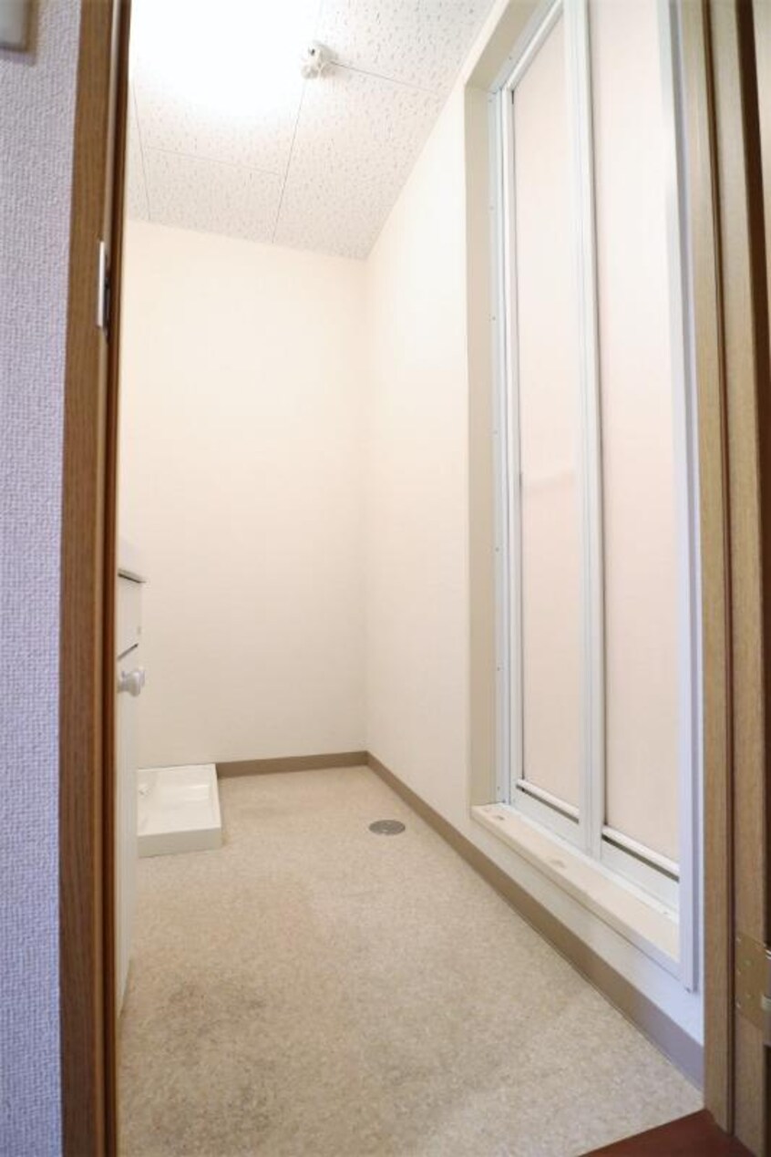 洗面脱衣スペース アステル西条A