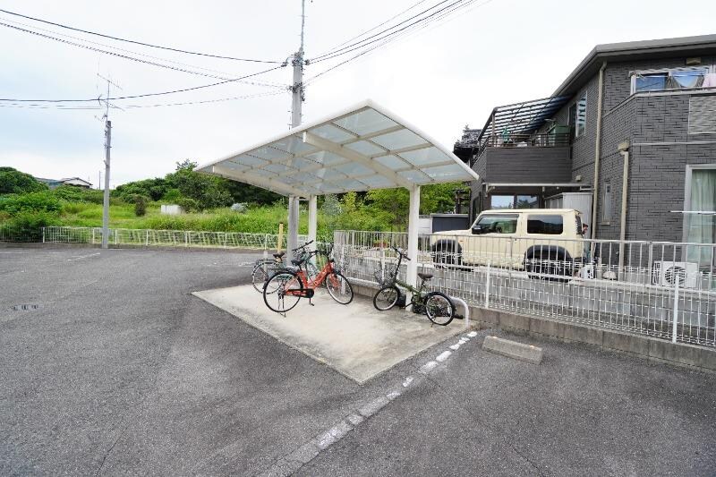 駐輪場 フロイデ　弐番館