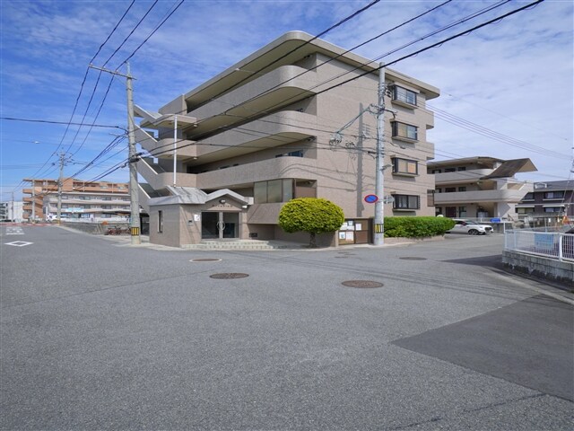 外観 アルカディアIII