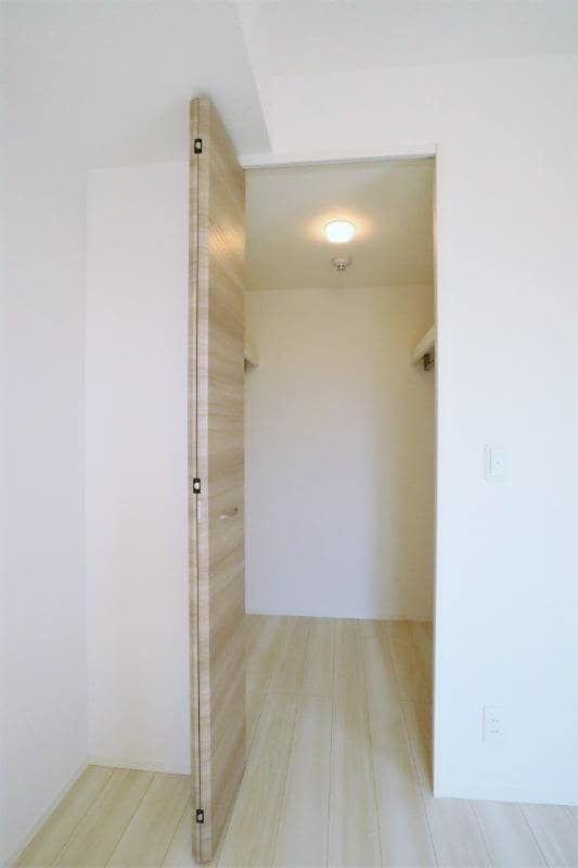 ウォークインクローゼット D-room寺家駅前Ｂ