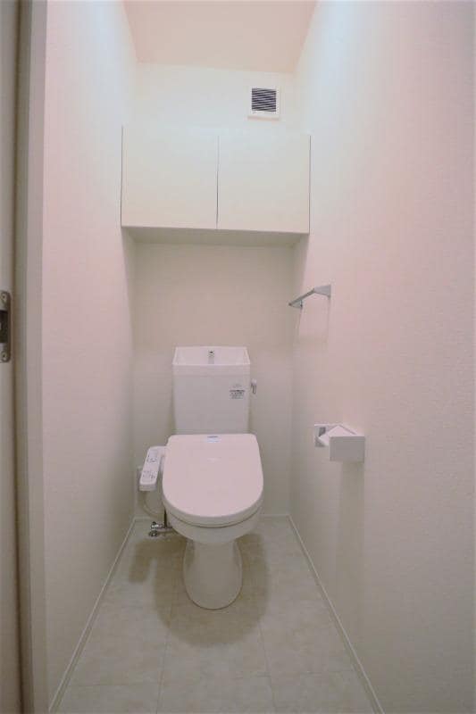 トイレスペース D-room寺家駅前Ｂ